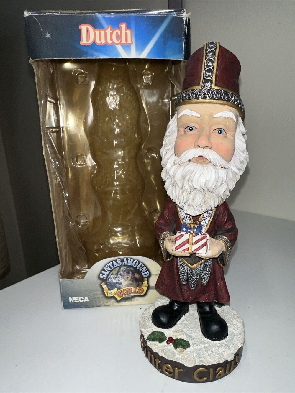 Sinter Claus Dutch NECA Ceramic Santas Around the World Headknockers Bobblehead